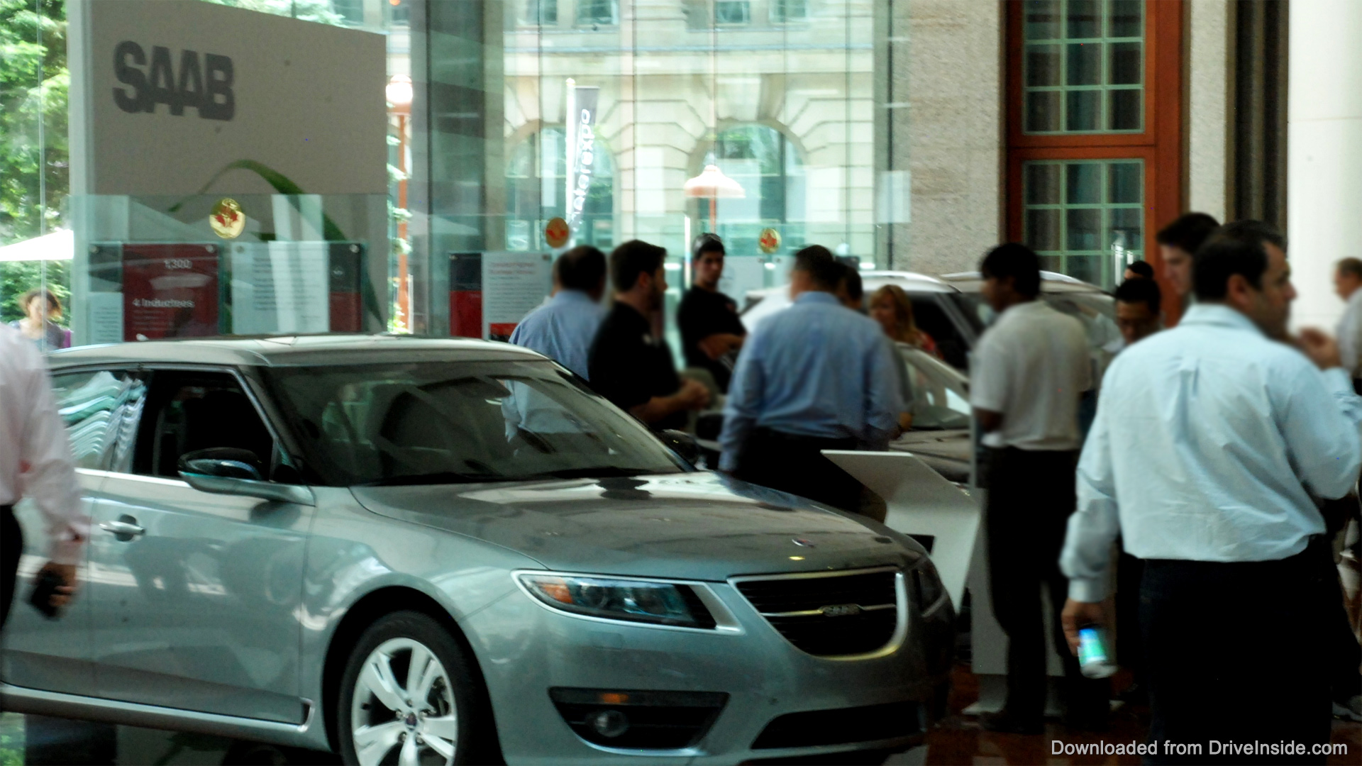 Mahindra and Mahindra show interest in Saab Automobile