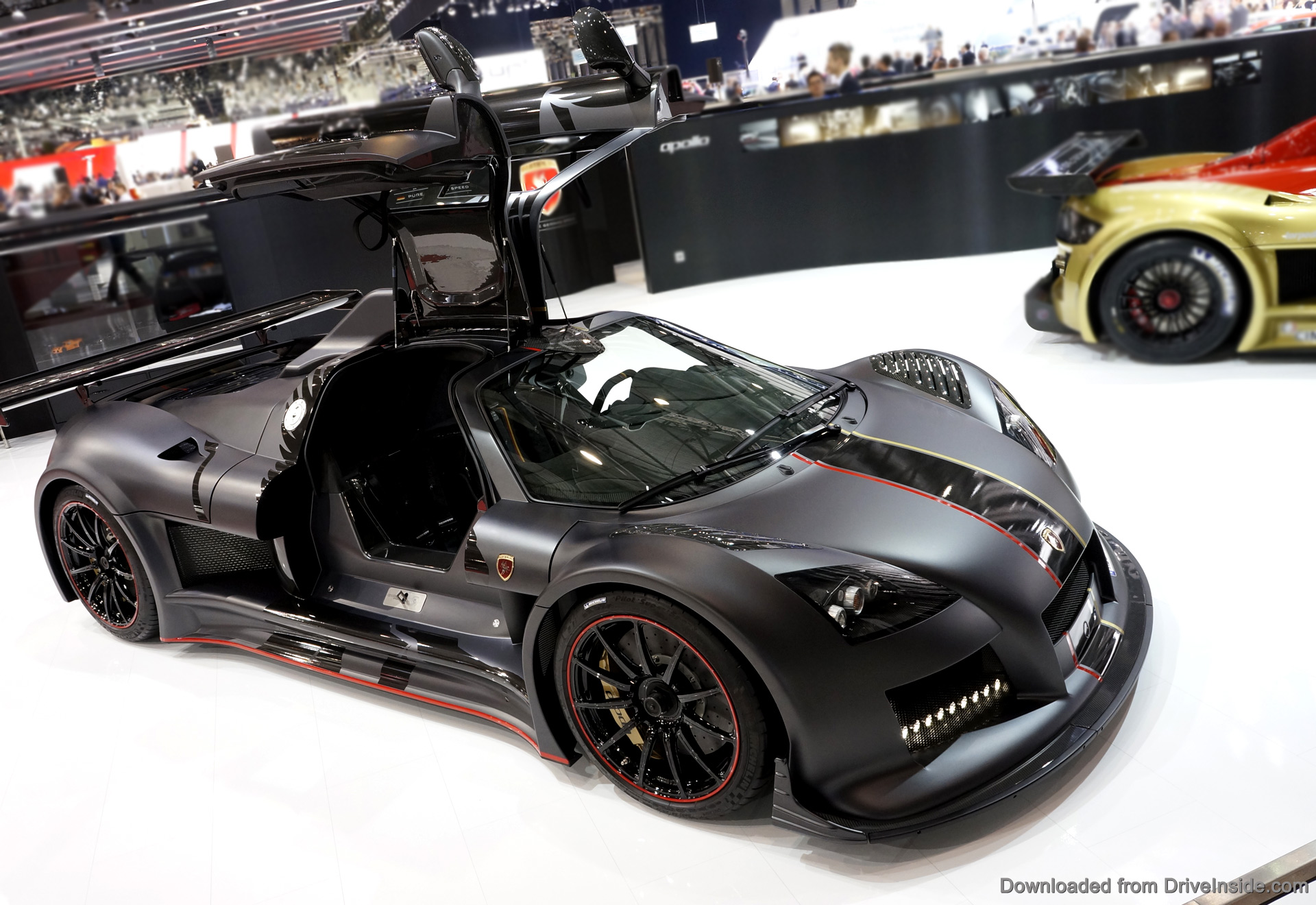 Gumpert Apollo