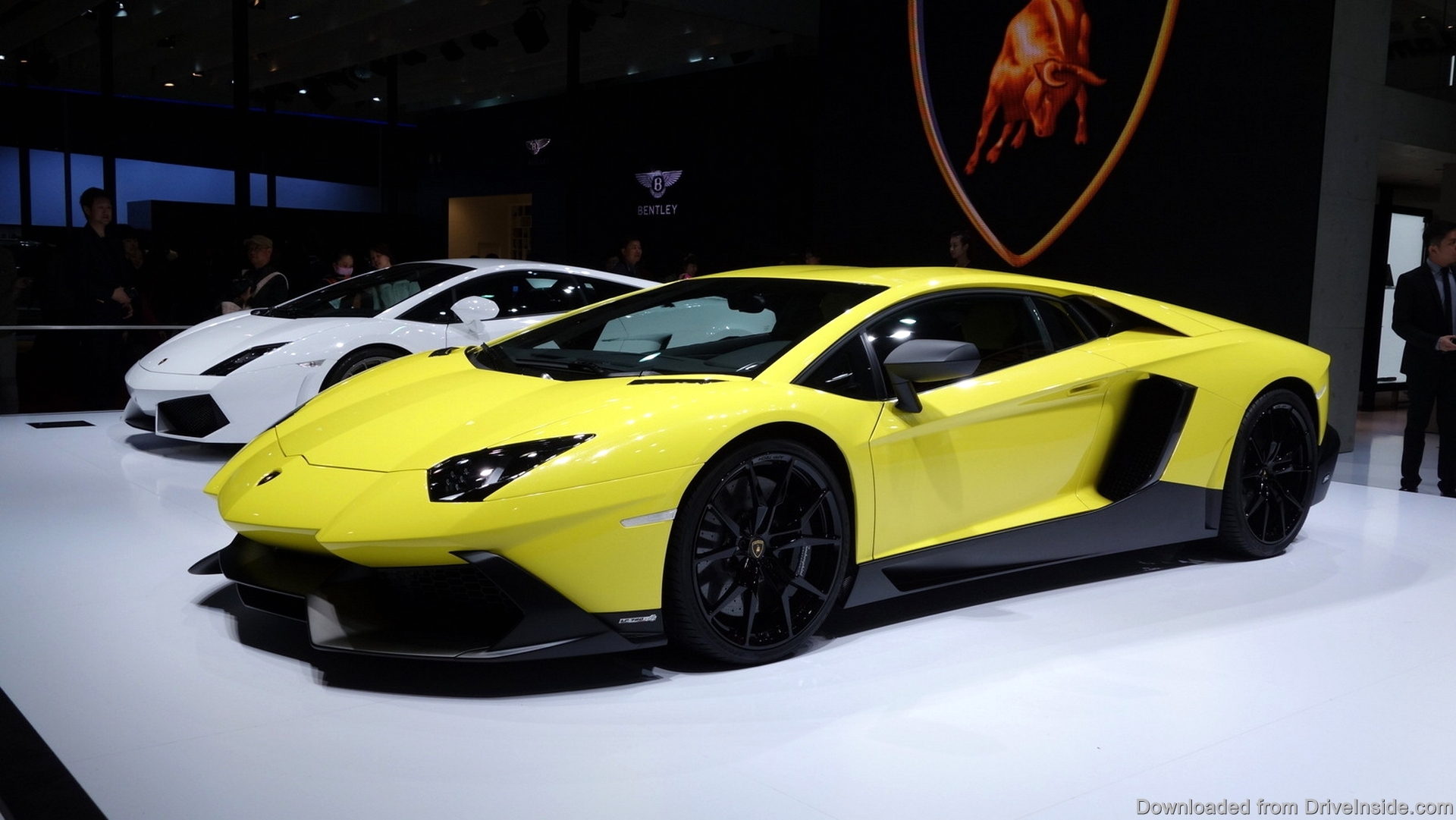 Lamborghini launch Aventador LP 720-4 50° Anniversario