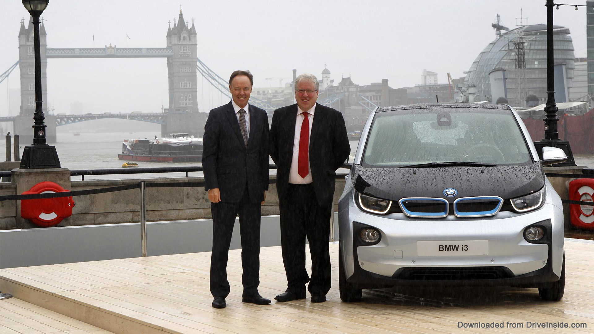 BMW i3 revealed officially
