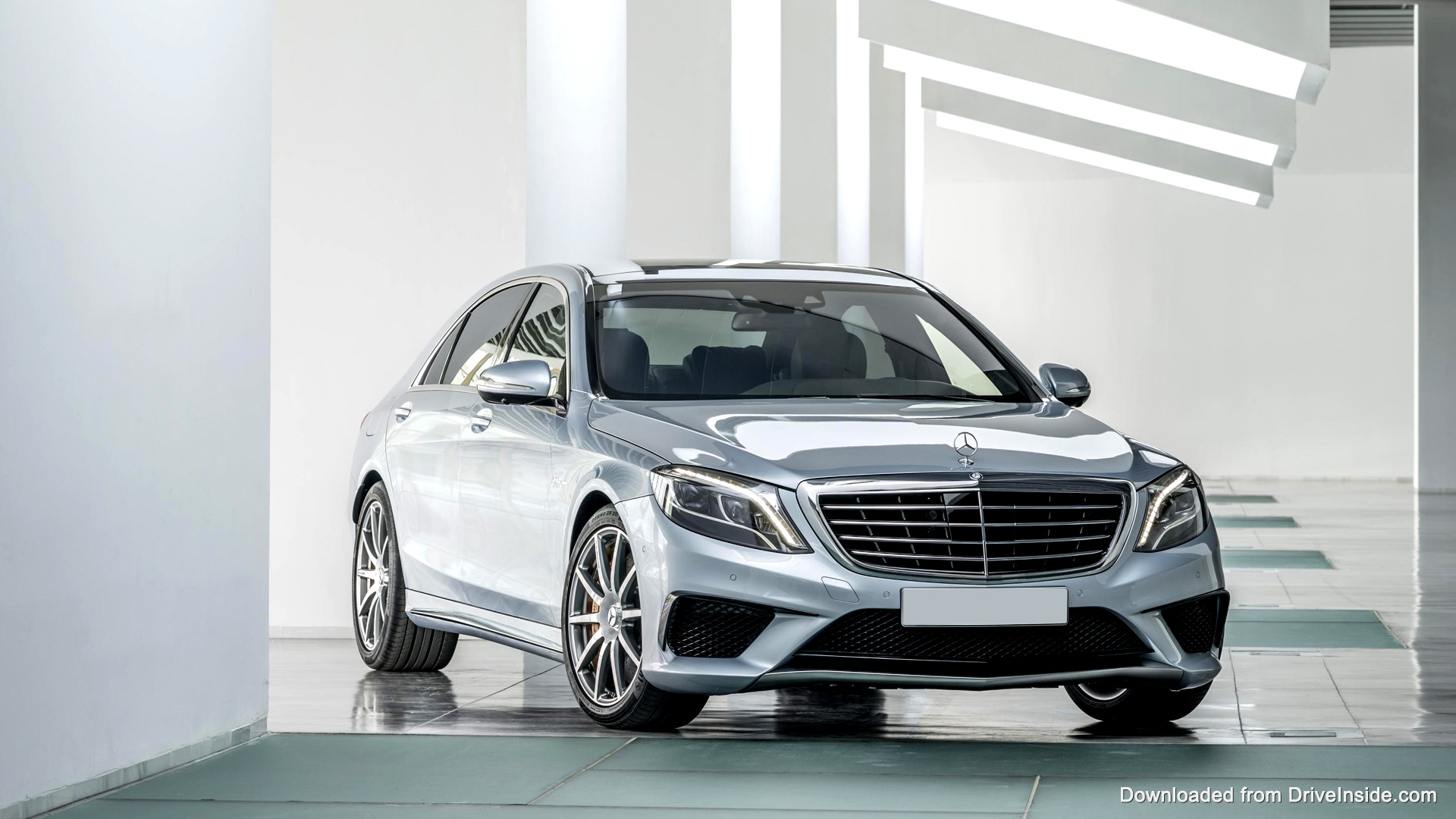 Mercedes-Benz S63 AMG