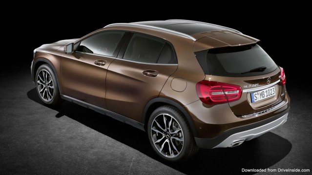 Mercedes-Benz GLA - rear