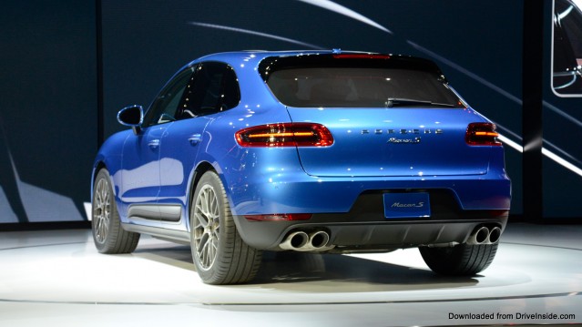 Porsche Macan Backview