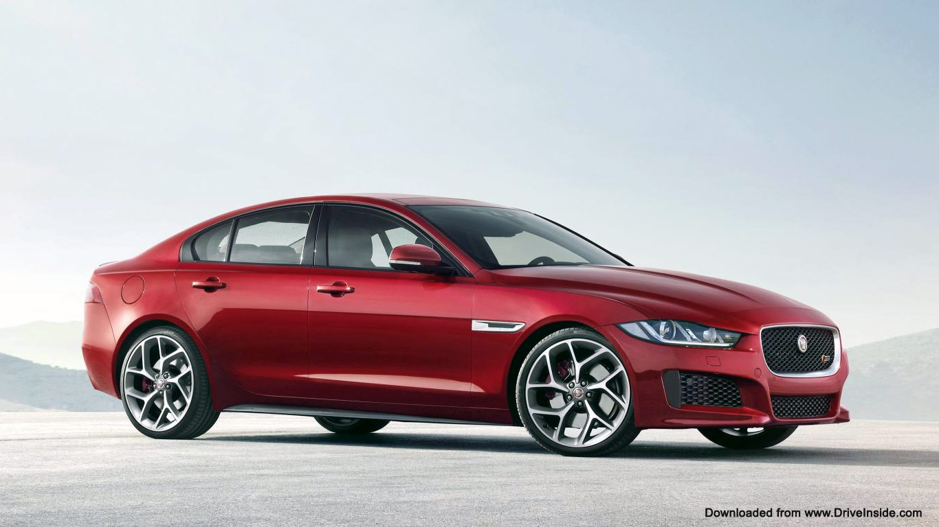 Jaguar XE 2015