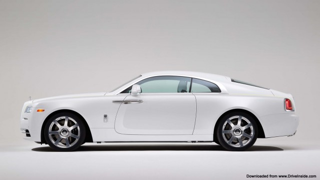 Rolls-Royce Wraith Inspired by Fashion