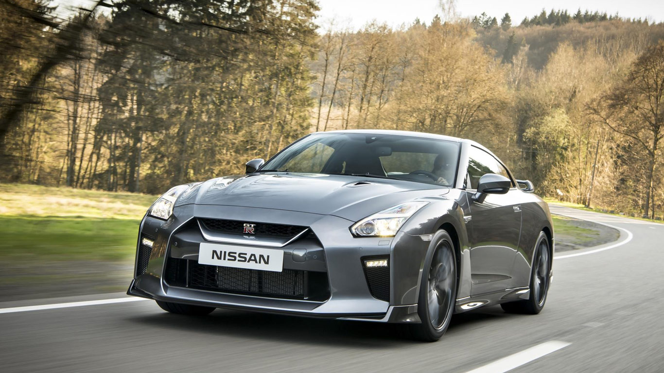 2017 Nissan GT-R is finally launched in India