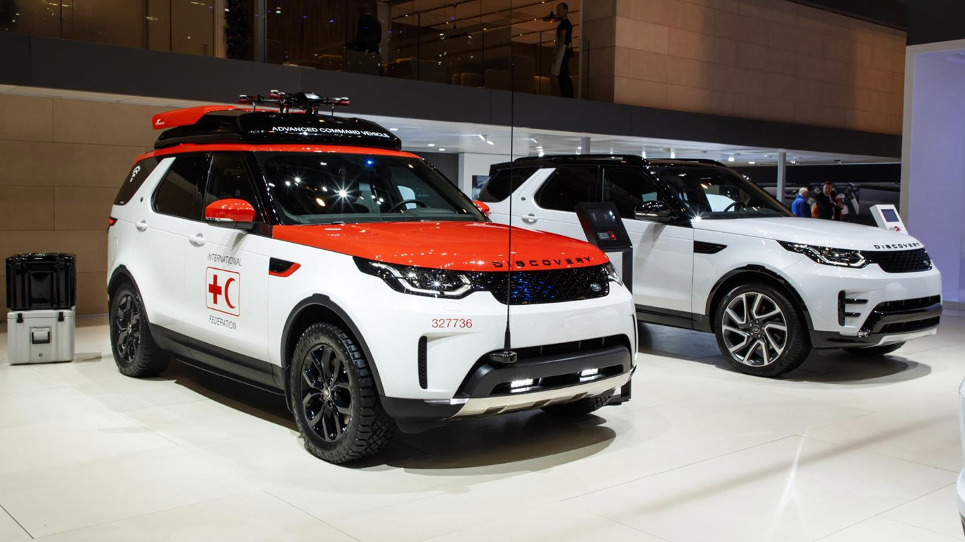 Land Rover Discovery Project Hero