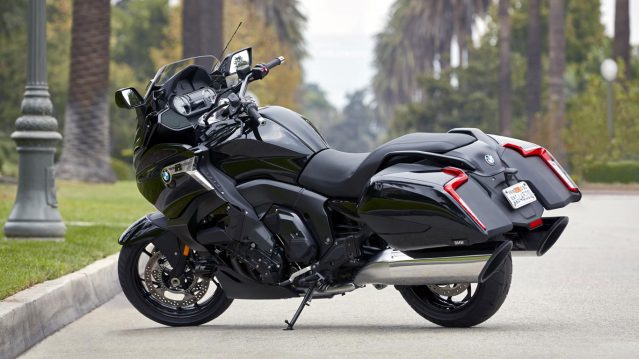 BMW K 1600 B side view